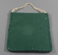 Plateau%20artist%2C%20%3Cb%3E%3Ci%3E%20Flat%20Bag%3C%2Fi%3E%3C%2Fb%3E%2C%201940%2F1960%2C%20glass%20beads%20on%20hide%2C%20The%20Elizabeth%20Cole%20Butler%20Collection%2C%20no%20known%20copyright%20restrictions%2C%202012.67.4